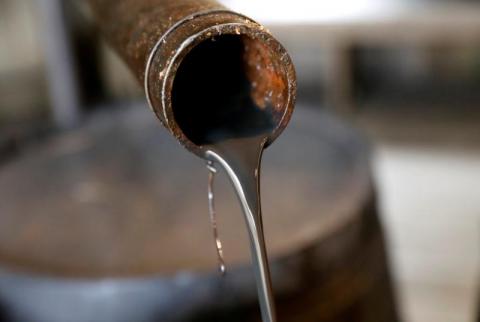 النفط يقفز أكثر من 2% بعد انسحاب أمريكا من اتفاق إيران النووي
