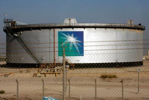 مصادر: السعودية تعتزم تغيير آلية تسعير النفط في آسيا