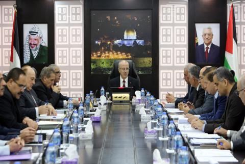 الحكومة: الادارة الأميركية برئاسة ترمب لم تف بالتزاماتها المالية تجاه فلسطين منذ أكثر من عام