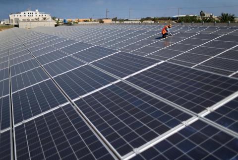 سلطة الطاقة ترفض التهديدات الإسرائيلية بشأن مشاريع الطاقة المتجددة