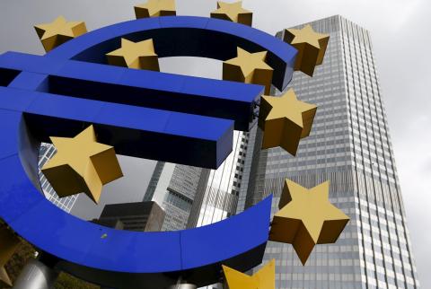 مؤشر: شركات منطقة اليورو تبدأ الربع الثاني بنمو متواضع