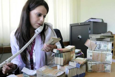جهاز فلسطين المصرفي يبحث حلولا مالية وسط عاصفة ’المقاصة’
