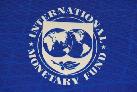 مسؤول بصندوق النقد الدولي: الاقتصاد العالمي ’بعيد’ عن الركود