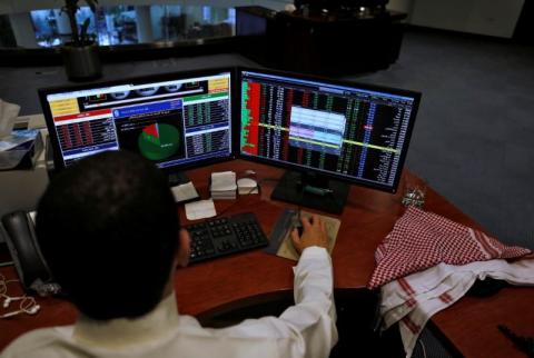 البورصة السعودية تتراجع لليوم الثاني وقطاع العقارات يهبط بسوق دبي