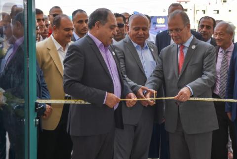جانب من قص شريط الافتتاح صندوق الاستثمار: شراكتنا مع ’الجنان’ استثمار في بناء اقتصاد المعرفة