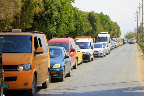 أزمة خانقة يشهدها معبر الكرامة ثاني أيام العيد