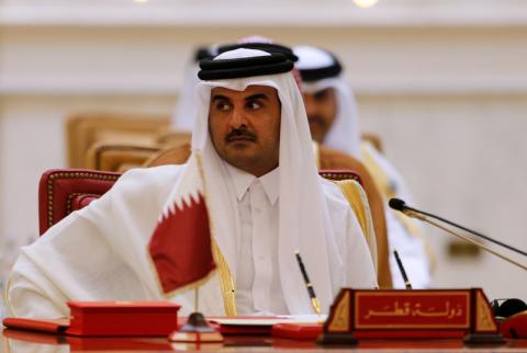 أمير قطر الشيخ تميم بن حمد آل ثاني في صورة من أرشيف رويترز. قطر تتطلع لقطاع الطاقة الألماني باستثمار 10 مليارات يورو