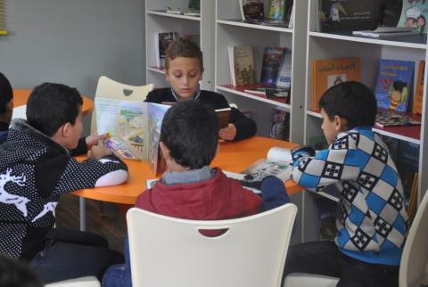 مكتبة "تفوق" النموذجية في بلدة قصرة بمحافظة نابلس بدعم من بنك الأردن-افتتاح مكتبة نموذجية للأطفال في قصرة