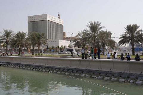 البنك المركزي القطري في صورة من أرشيف رويترز قطر تقاضي بنوكا في لوكسمبورج والإمارات والسعودية بدعوى التلاعب في العملة