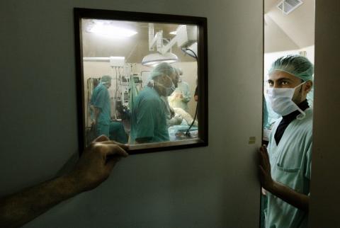 المستشفيات تطالب الحكومة بمستحقاتها، ووزارة المالية ترد