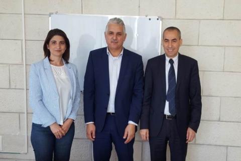 جانب من اللقاء وزير الريادة والتمكين يبحث سبل التعاون مع مؤسسة فاتن