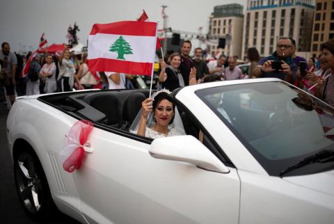 المحتجون في لبنان يعودون للشوارع مساء السبت