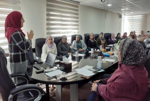 جانب من الورشة كهرباء القدس ووزارة شؤون المرأة تنظمان ورشة توعوية