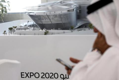 مجسم لموقع إقامة إكسبو 2020 في أبوظبي في صورة من أرشيف رويترز. تأجيل إكسبو 2020 في دبي لمدة عام