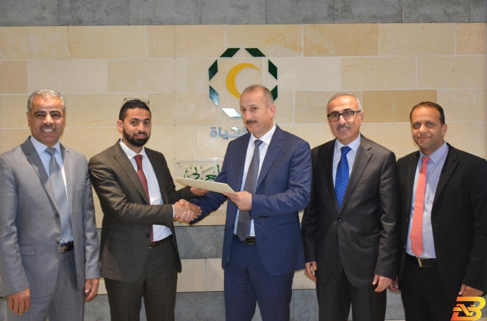 جانب من الاحتفال الإسلامي العربي يحتفل بحصول موظفيه على شهادة "CIB"