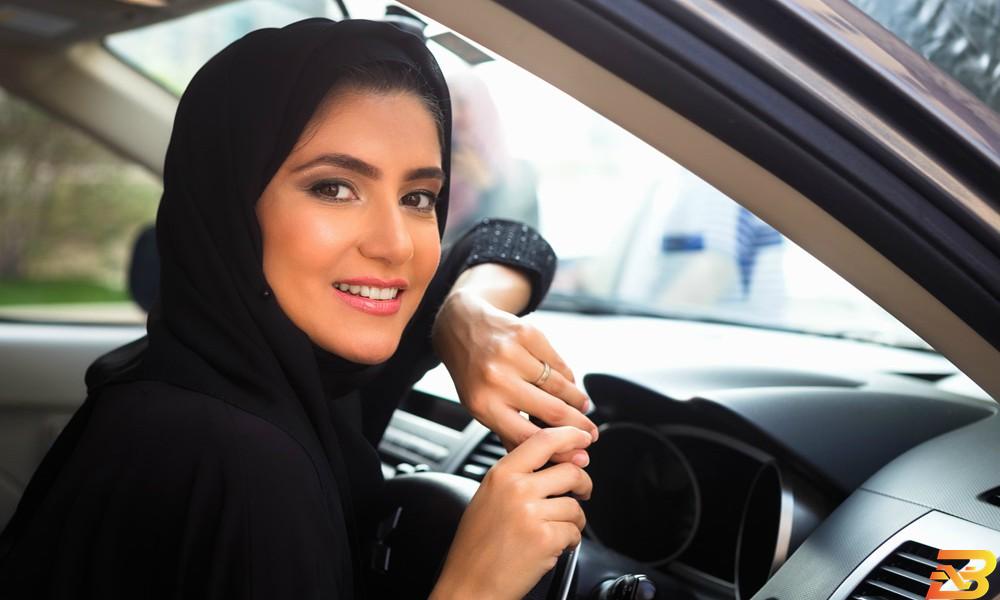 تصوير وكالات رسوم تعليم القيادة للسعوديات 6 أضعاف السعوديين
