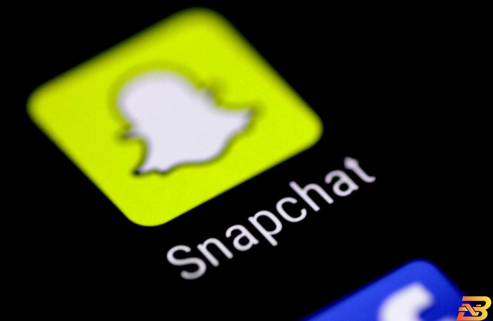 تطبيق سناب شات-تصوير رويترز كارثة مالية بتصميم ’سناب شات’
