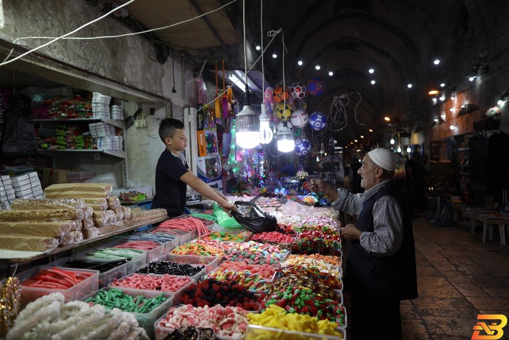 أسواق القدس-تصوير عفيف عميرة أسواق القدس حزينة وفارغة عشية العيد