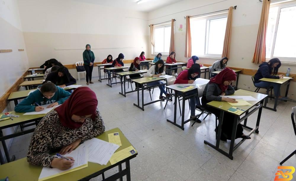 صورة أرشيفية-للتوضيح فقط التربية تعلن عقد الامتحان الشامل بشكل موحد بين جناحي الوطن