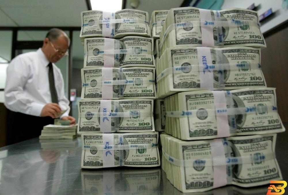 ودائع العملاء في البنوك الفلسطينية تتجاوز ال12 مليار دولار