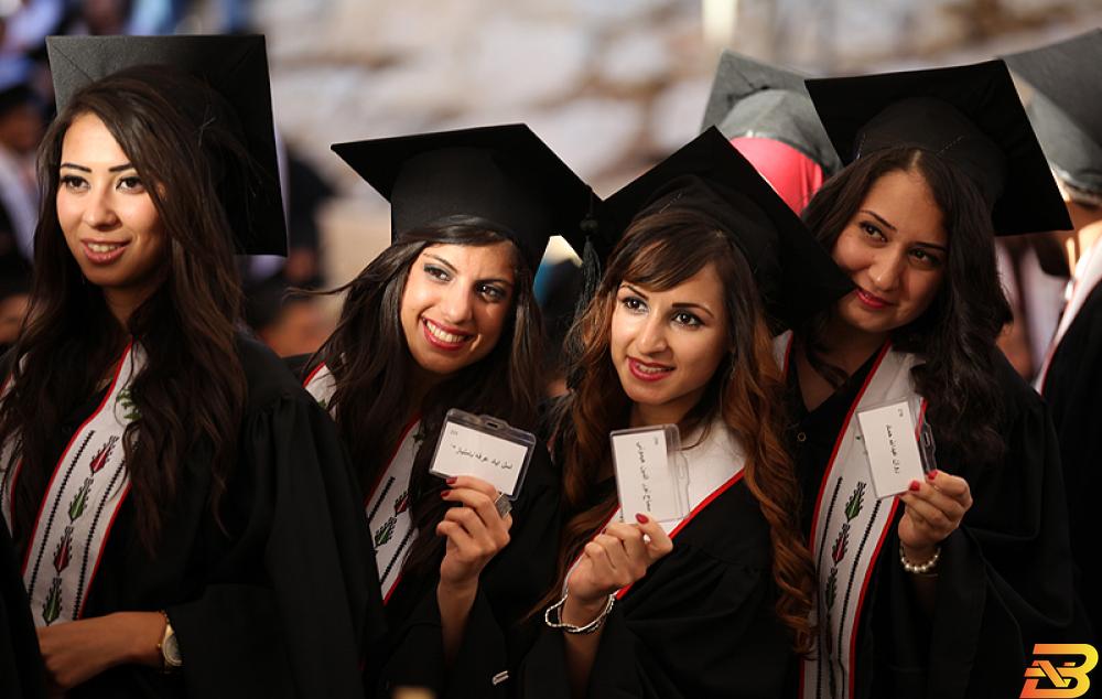 صورة للتوضيح فقط-حفل تخريج جامعة بيرزيت-أرشيف وفا الإحصاء: 27 بالمئة من طلبة ’الإنجاز’ توجهوا لدراسة الأعمال التجارية والإدارية عام 2017