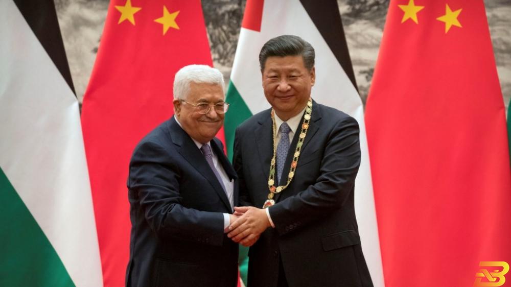 صورة أرشيفية تجمع الرئيس الفلسطيني محمود عباس مع الرئيس الصيني-رويترز الصين تقدم مساعدات لفلسطين بـ15 مليون دولار