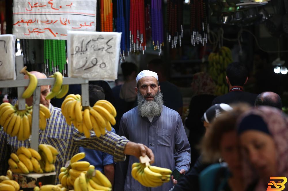 أسواق نابلس-أرشيف وفا وزارة الاقتصاد تطالب التجار بالالتزام بإشهار أسعار السلع