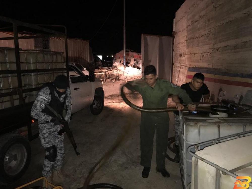 جانب من عملية إغلاق المحطات إغلاق 3 محطات عشوائية ومصادرة 7000 لتر سولار مهرب في الرام وقلنديا