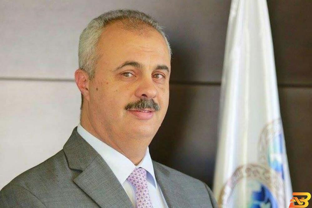 جمال حوراني، مدير منطقة فلسطين في البنك العربي بالتعاون مع وزارة التنمية الاجتماعية-البنك العربي يدعم مشروع الحقيبة المدرسية
