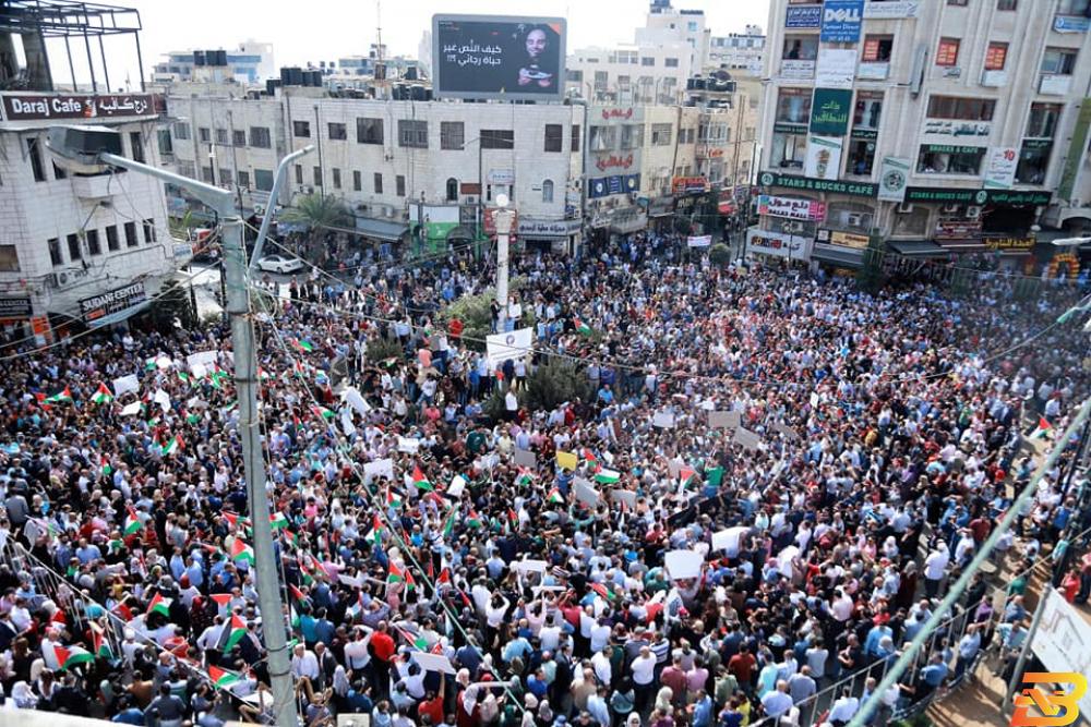 جانب من الاعتصام السابق الذي نفذه الحراك في رام الله ’الحراك لقانون ضمان إجتماعي عادل’ يناشد الرئيس، ويدعو للنفير يوم الاثنين