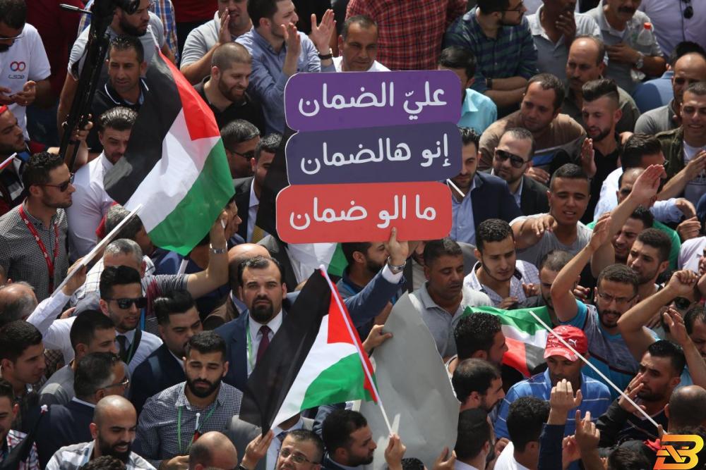 جانب من المسيرات الشعبية المطالبة بتعديل قانون الضمان وتعليق تطبيقه المجلس التنسيقي للقطاع الخاص: ’الضمان الاجتماعي’ نتيجة إجماع ولا يجوز المساس به