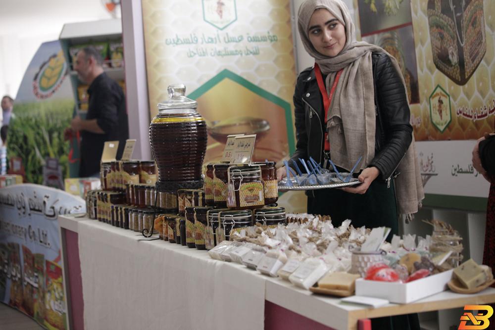 جانب من فعاليات المعرض-تصوير عدي دعيبس اختتام فعاليات معرض ’غذاؤنا 2018’ في جنين