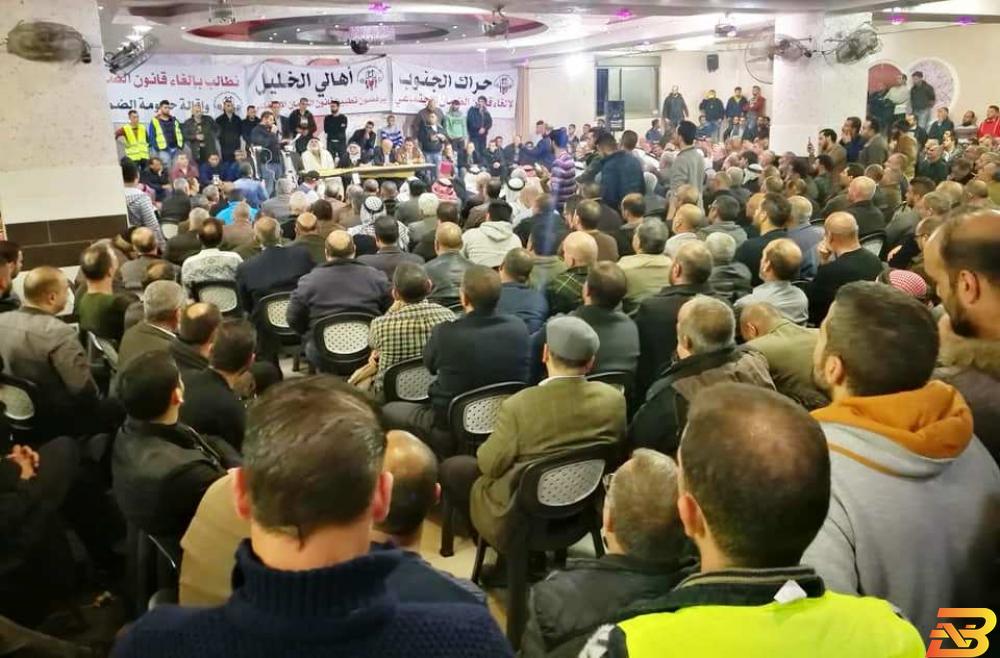 جانب من الاجتماع عشائر الجنوب ترفض ’الضمان’ وتقرر التصعيد