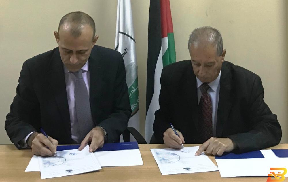 جانب من توقيع الاتفاقية بلدية بديا و’المشرق للتأمين’ توقعان اتفاقية تأمينات