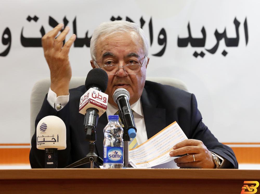 وزير العمل ورئيس مجلس إدارة مؤسسة الضمان الاجتماعي مأمون أبو شهلا هكذا علّق أبو شهلا على استقالة مدير عام مؤسسة الضمان