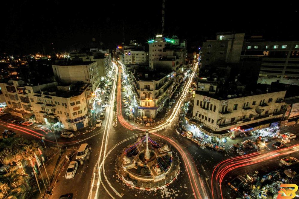 مشهد عام لدوار المنارة وسط محافظة رام الله والبيرة 24 مرشحًا يتنافسون غدًا على مقاعد غرفة تجارة وصناعة محافظة رام الله والبيرة