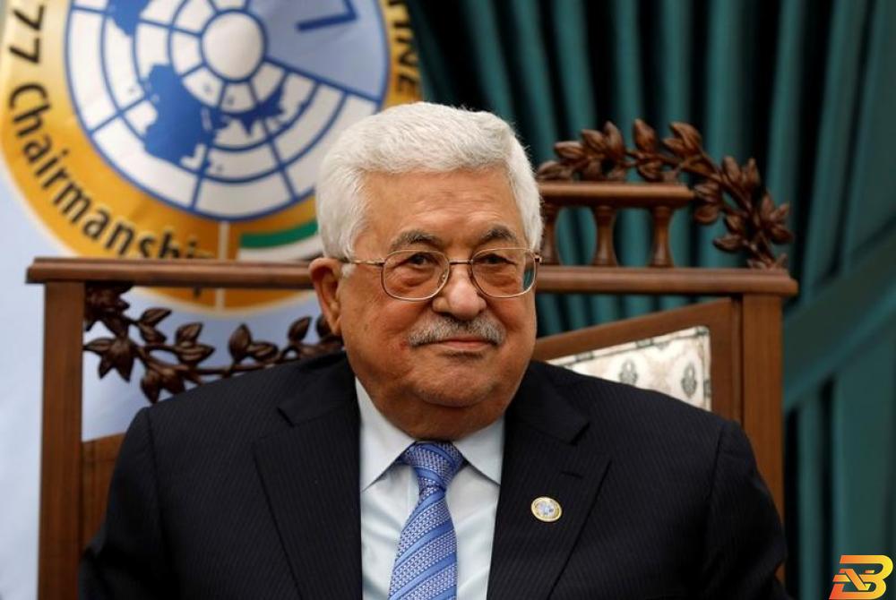 الرئيس الفلسطيني محمود عباس في رام الله بالضفة الغربية المحتلة يوم الثلاثاء. تصوير: محمد تركمان - رويترز. المساعدات الأمنية الأمريكية للفلسطينيين تنتهي الخميس