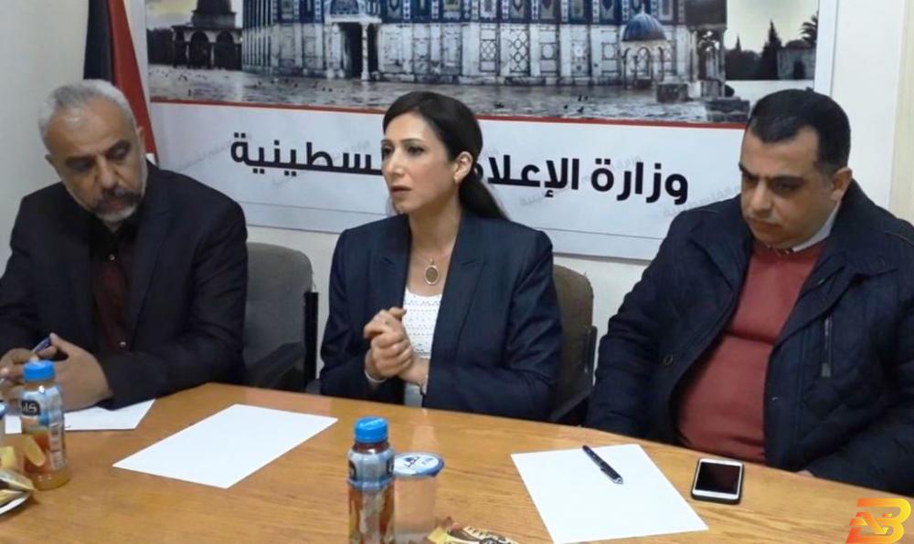 جانب من مشاركة رئيس الجهاز المركزي للإحصاء علا عوض في البرنامج عوض: معدل البطالة في محافظة نابلس 18%