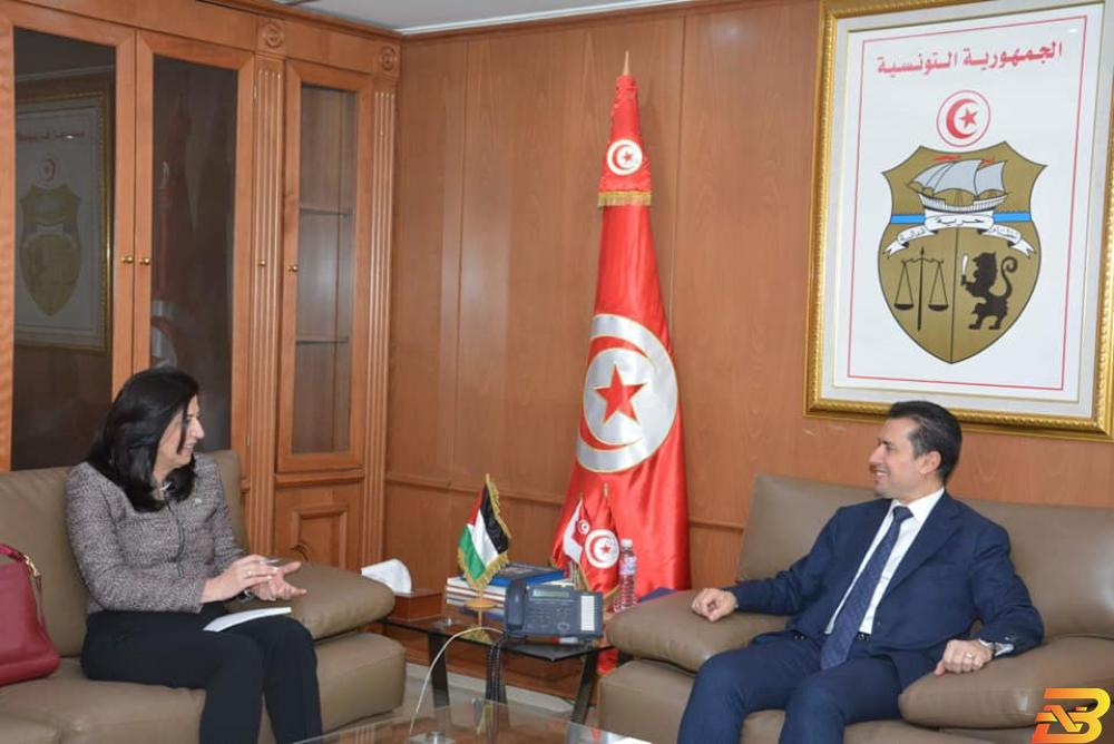 اتفاق فلسطيني تونسي على تطوير علاقات التعاون الاقتصادية