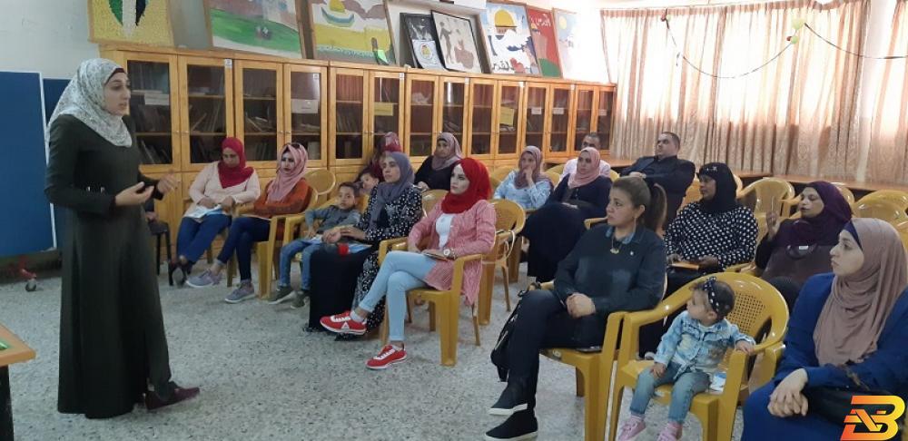 جانب من الورشة كهرباء القدس تنظم ورشة توعوية حول ترشيد الكهرباء في أريحا