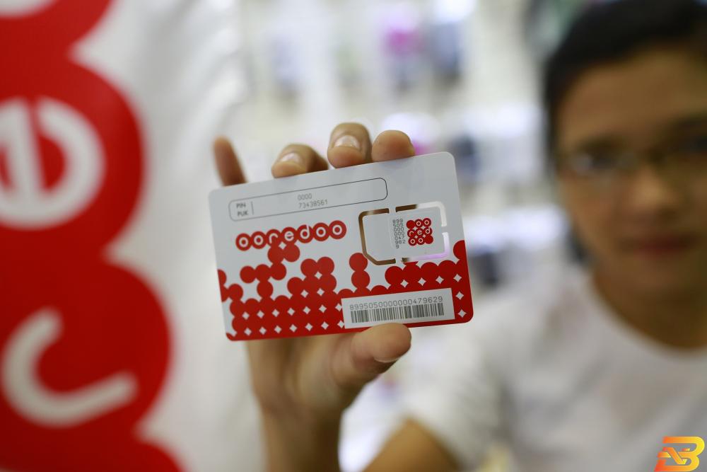 شعار شركة Ooredoo على بطاقة شريحة هاتف ارتفاع الأرباح التشغيلية لشركة Ooredoo فلسطين خلال الربع الأول للعام 2019
