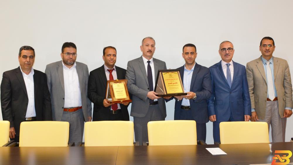 جانب من التكريم البنك الاسلامي العربي والاتحاد العام للمعلمين يجددان آفاق التعاون المشترك