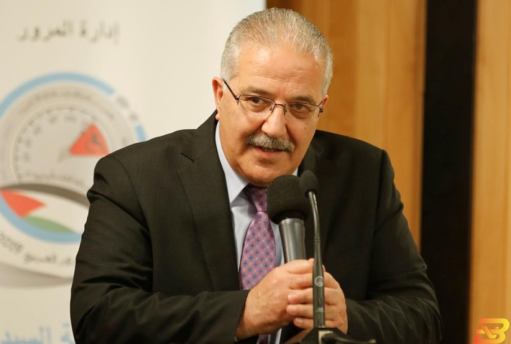 وزير النقل والمواصلات عاصم سالم قرار من ’المواصلات’ بتجديد ترخيص السفريات الخاصة بدون ورقة التزام