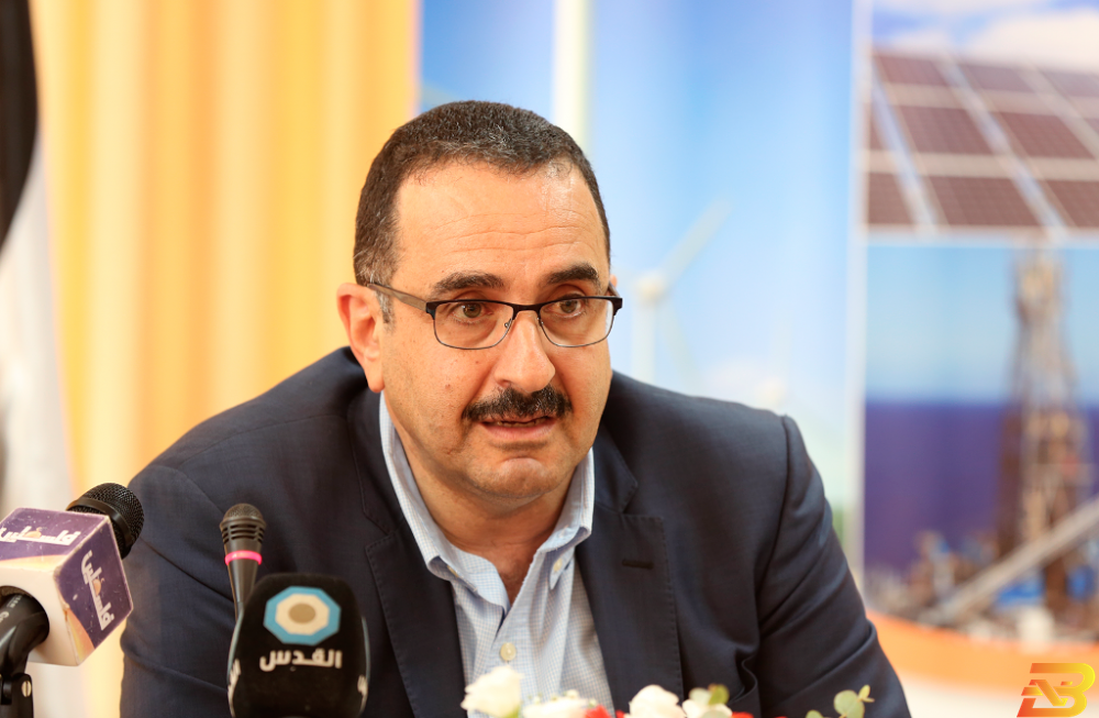 رئيس سلطة الطاقة الوزير ظافر ملحم ملحم يبحث مع وزيرة الطاقة الأردنية تعزيز التعاون المشترك