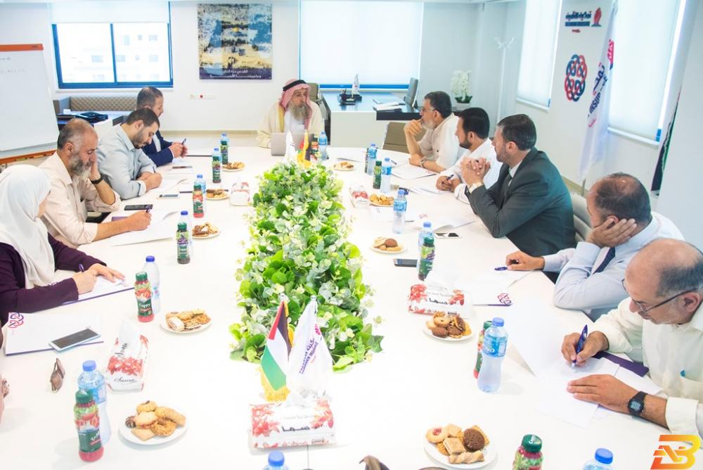 جانب من فعاليات اليوم الدراسي ’تمكين’ ترعى فعاليات اليوم الدراسي حول التأمين الاسلامي