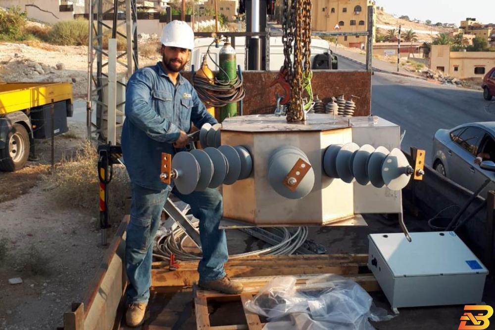 جانب من أعمال الصيانة شركة كهرباء القدس تقوم بأعمال الصيانة على الشبكات الكهربائية في محافظة أريحا