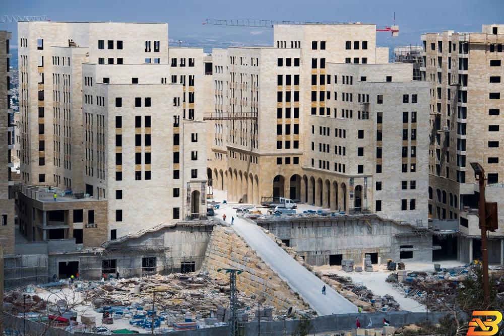 صورة توضيحية-أعمال بناء في مدينة روابي شمال رام الله-أرشيف وكالات الاحصاء: انخفاض عدد رخص الأبنية خلال الربع الثاني من العام الجاري