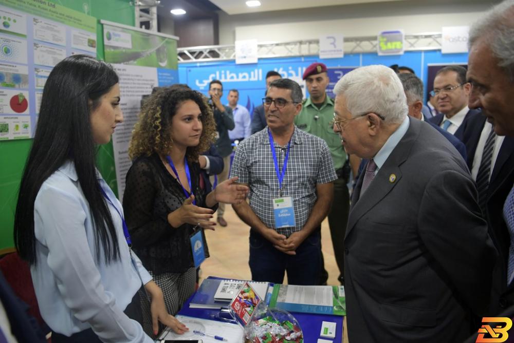 الرئيس محمود عباس يفتتح أعمال المنتدى الوطني الرابع-تصوير ثائر غنايم الرئيس يفتتح أعمال المنتدى الوطني الرابع ’الثورة الصناعية الرابعة’