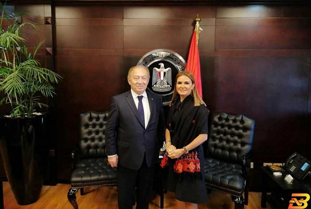 جانب من اللقاء فلسطين ومصر تبحثان التعاون الاقتصادي