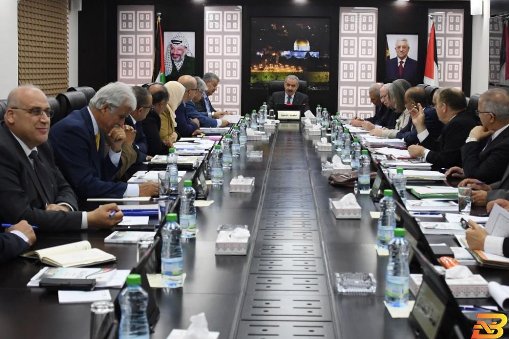 جانب من جلسة مجلس الوزراء الأسبوعية يوم الاثنين 30 أيلول 2019 حليلة: التمر الإسرائيلي يحصل على شهادة منشأ فلسطينية، الحكومة: القضية قيد المتابعة